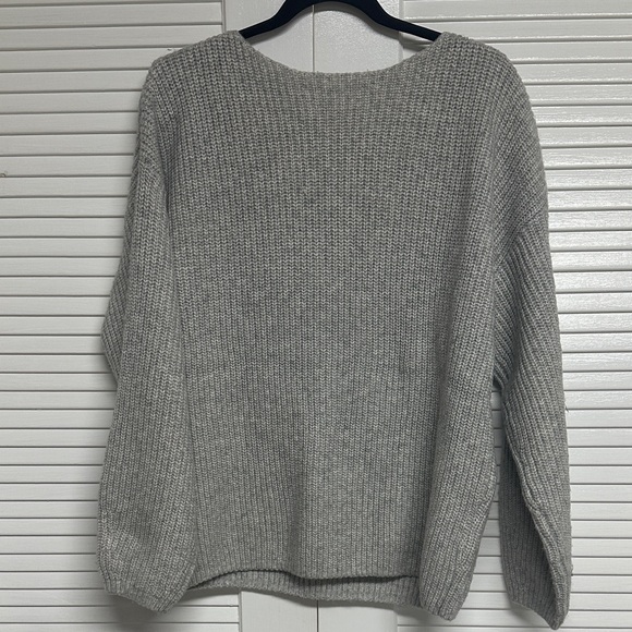 LOFT Heather Gray Women's Crew Neck Sweater - Picture 4 of 4
